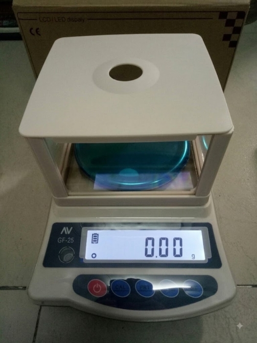 Cân điện tử GF-25 620g/0.01g